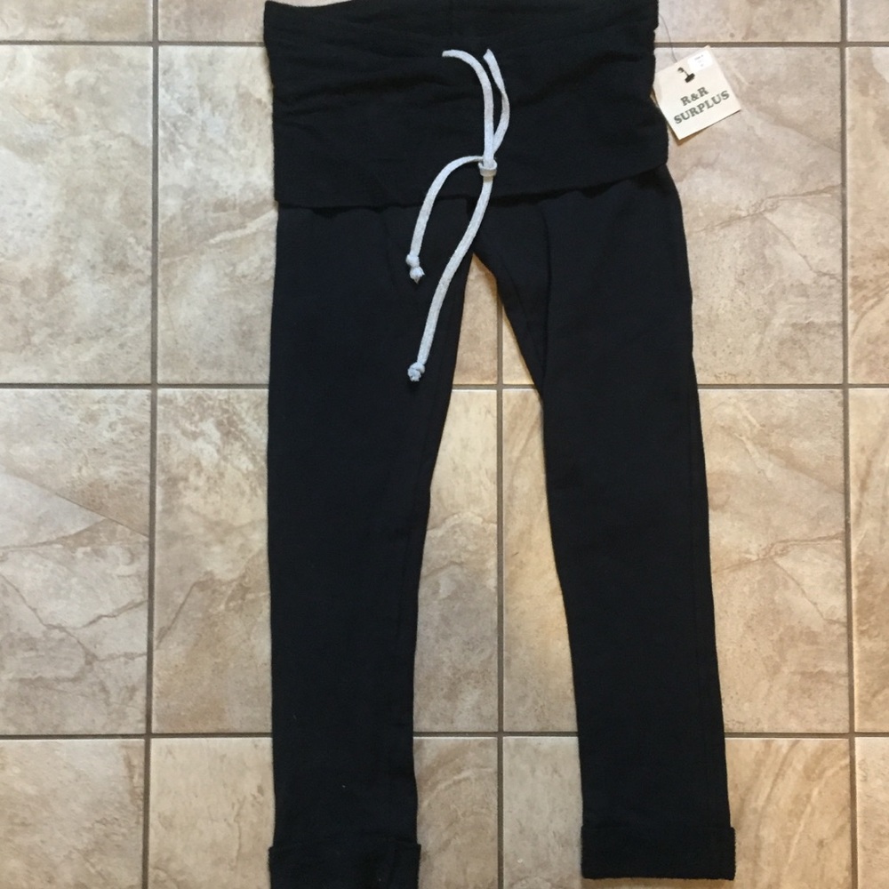 R & R Surplus black cuffed cropped pants size XS.